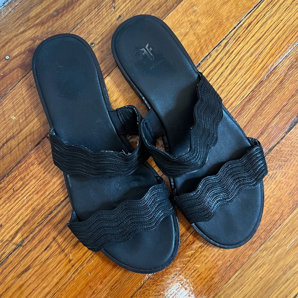 FRYE LEATHER SLIDE SANDALS